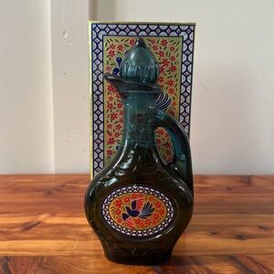 NIB Vintage Avon Persian Pitcher Charisma Foaming Bath Oil
